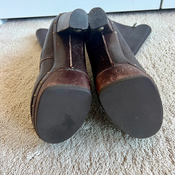 UGG Cosima leather studded boots - Picture 6 of 7